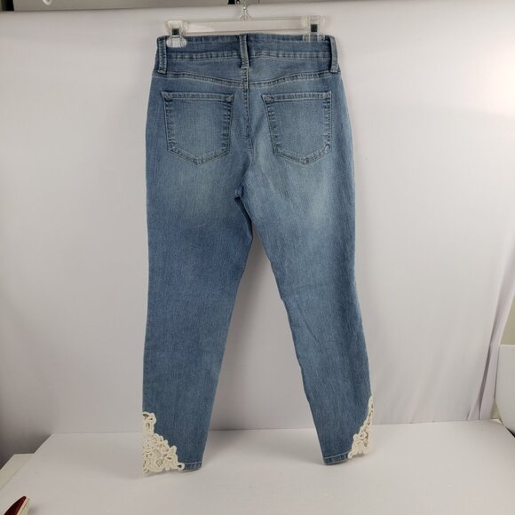 NYDJ 2P Lift Tuck Crochet Hem All Over Stretch Womens Doilie Ankle Jeans Pants - Picture 2 of 16